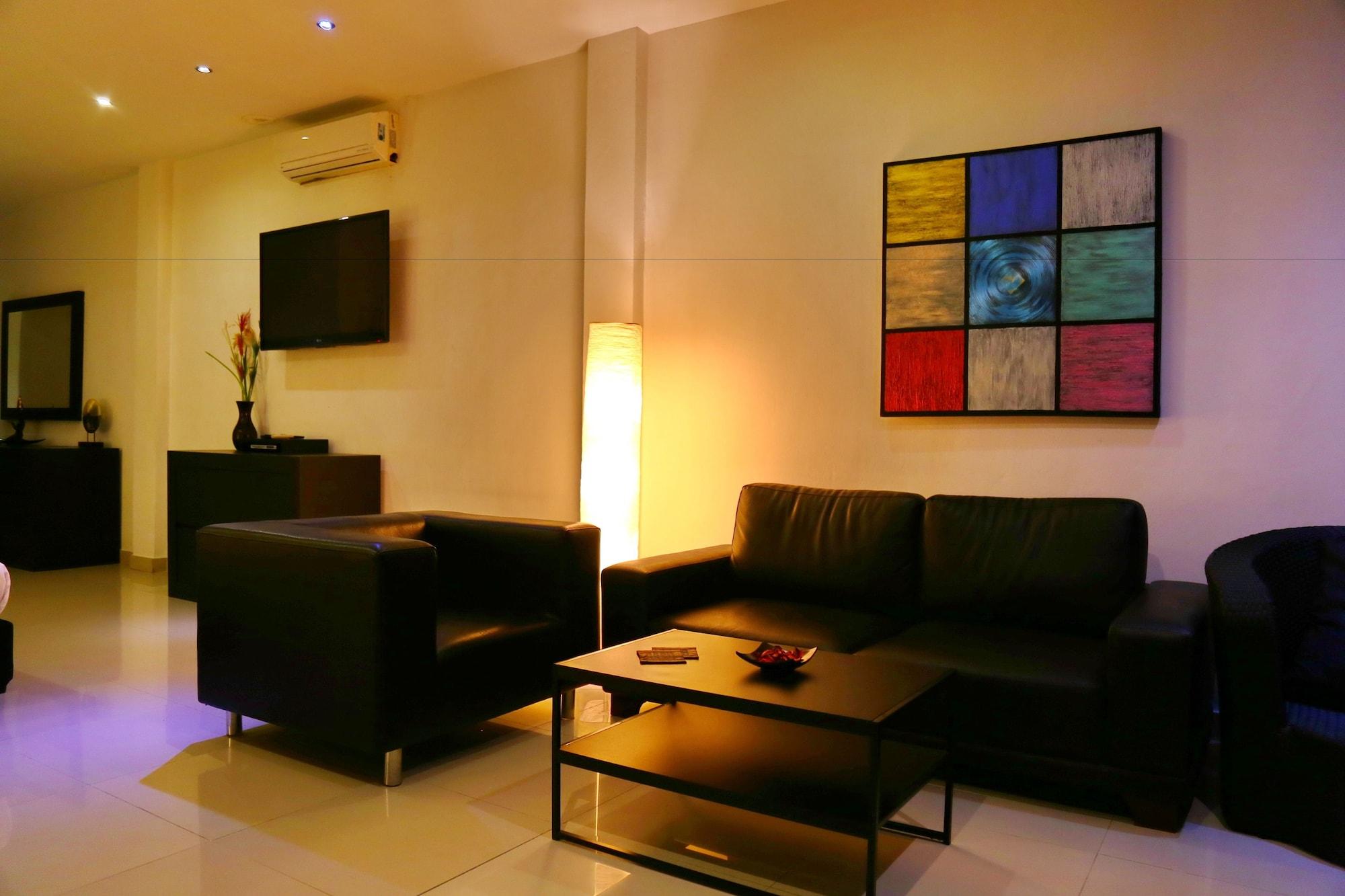 East Suites Pattaya Exterior photo